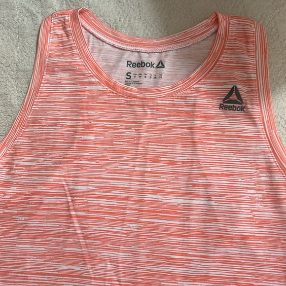 Reebok High Neck Tee - Picture 2 of 6